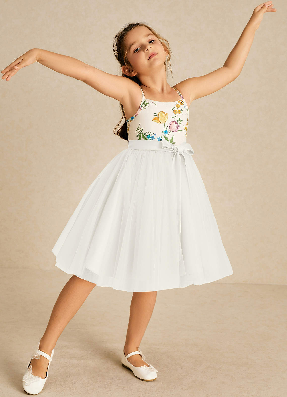 Azazie Jollie vestidos de niña de las flores Vestido de Marfil de Tul de Corte En A con Tirante Espagueti image1