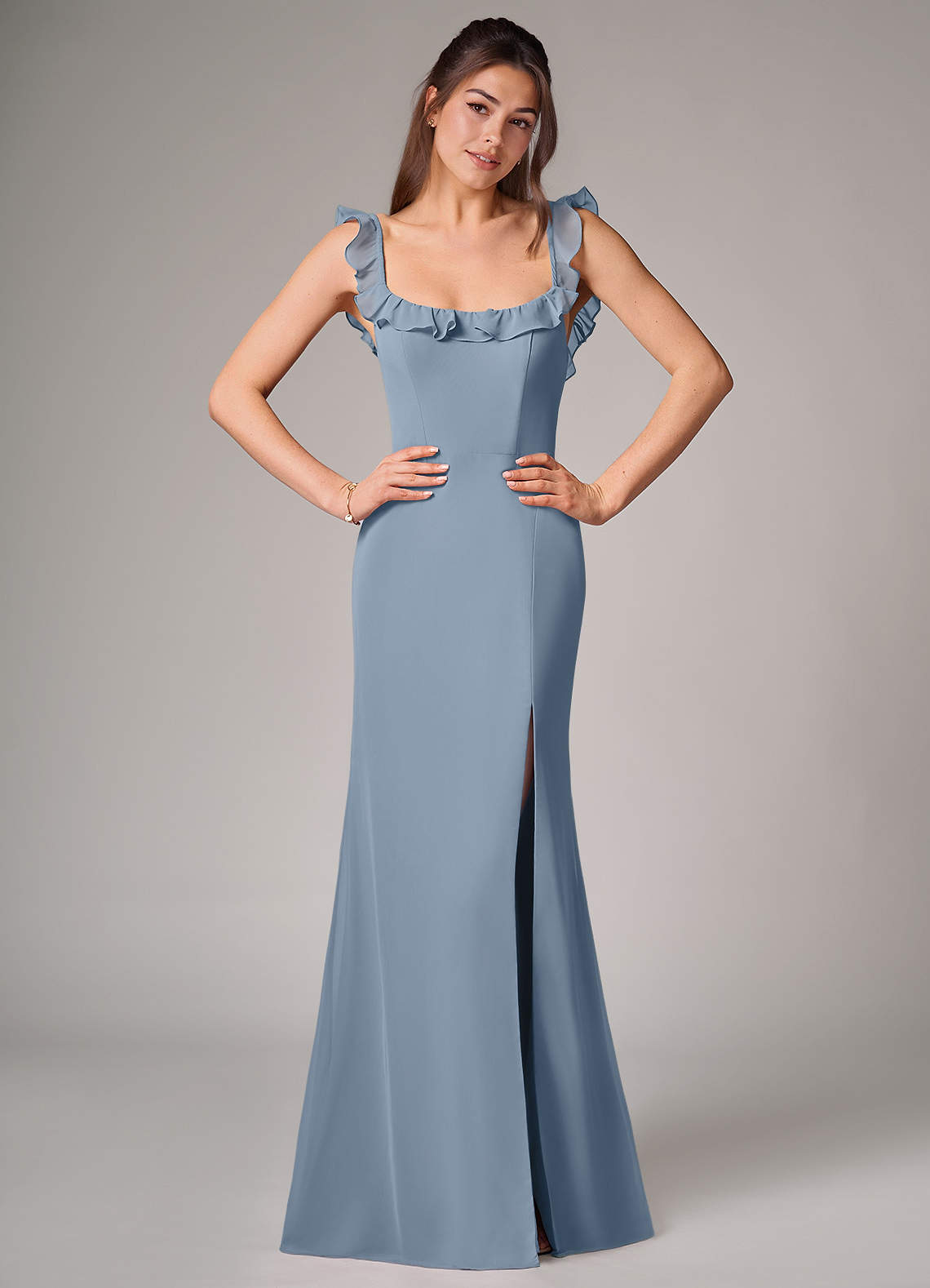 Azazie Callie Brautjungfernkleider Wandelbar Meerjungfrau-Linie Seitliche Cut-Outs Chiffon Kleid Staubblau image1