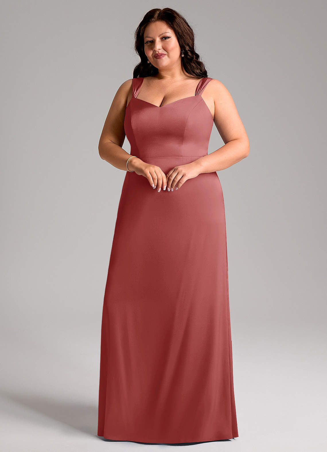 Azazie Denice Vestidos de damas de honor Vestido de Rosa Antigua de Satén Elástico de Corte Recto con Plisado image1