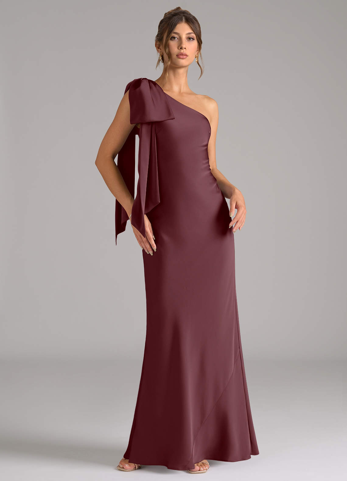 Azazie Capri Jurken voor bruidsmeisjes Jurk van Stretch Satijn met Zeemeermin One-Shoulder Sangria image1