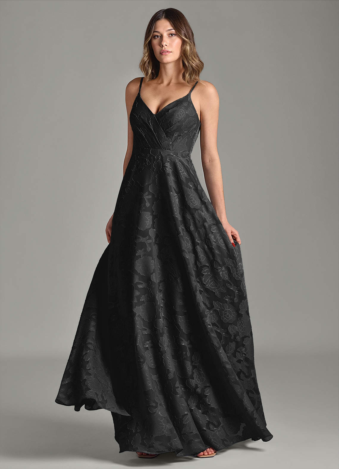 Azazie Amani Brautjungfernkleider A-Linie Plissee Blumen-Burnout Kleid Schwarz image3