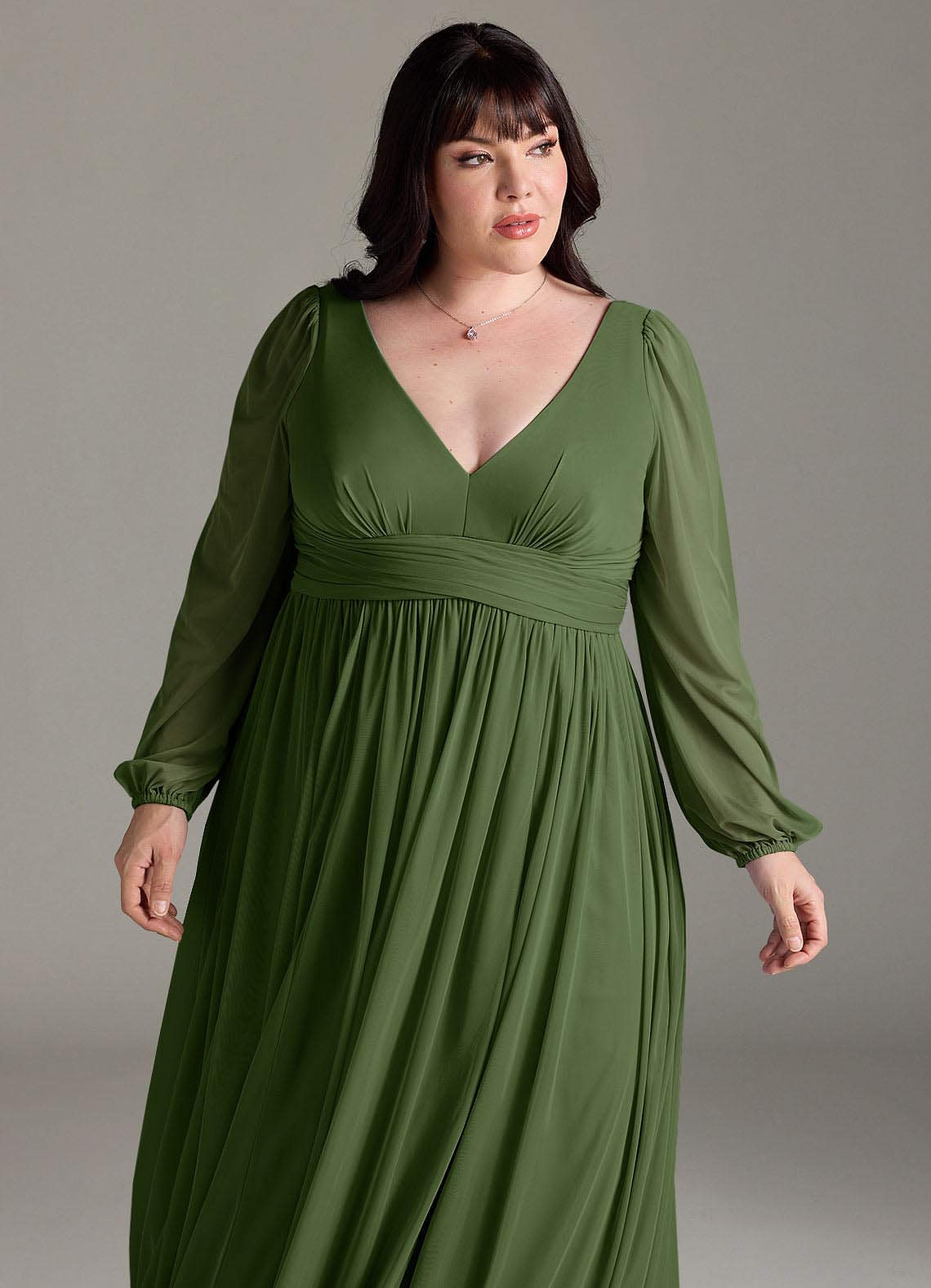 Azazie Norah Abiti da Damigella Abito A-Line in Chiffon con Maniche lunghe e Scollo a V Oliva image11