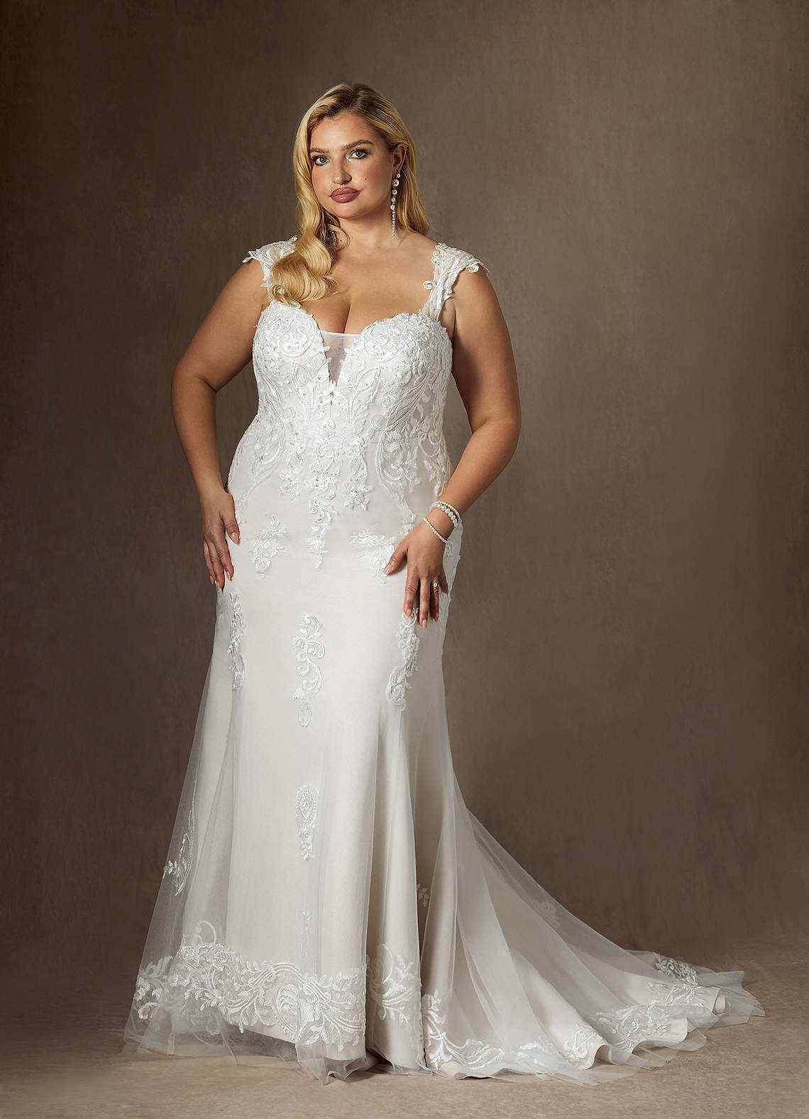 Azazie Roux Robes de mariée Robe Sirène en Satin Paillettes Blanc De Diamant image11