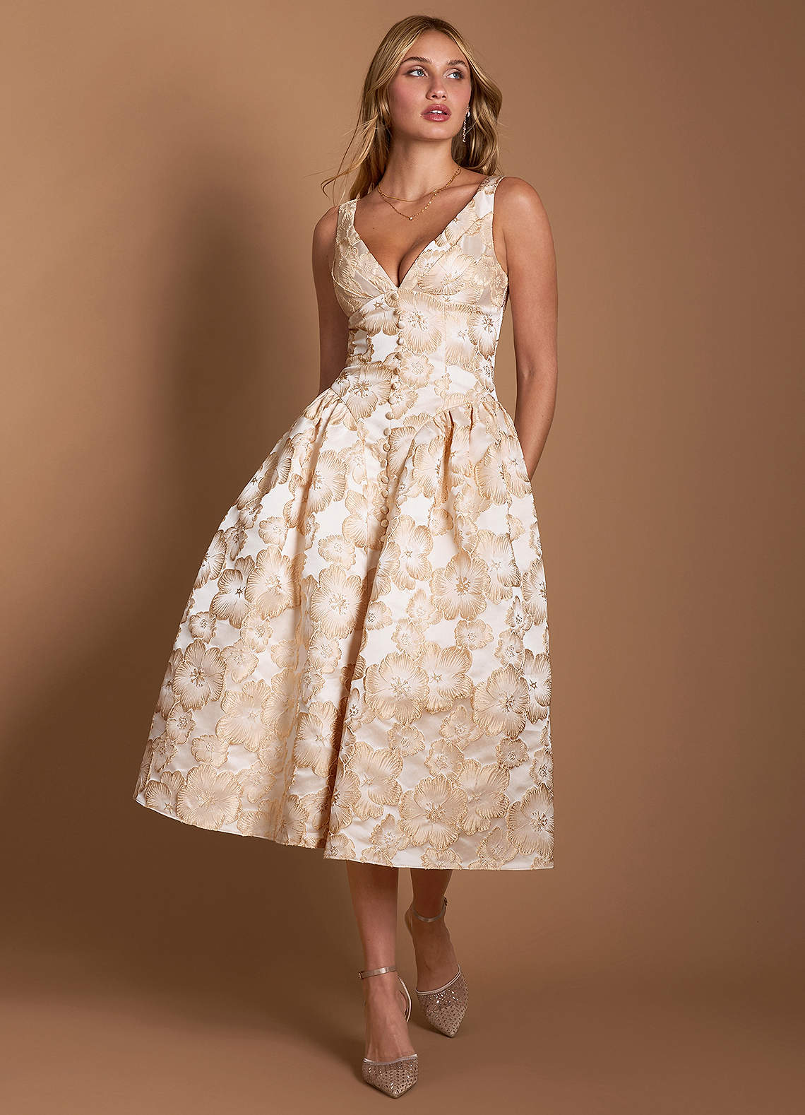 Sylvia Midi Klänning Förgylld Grädde image3