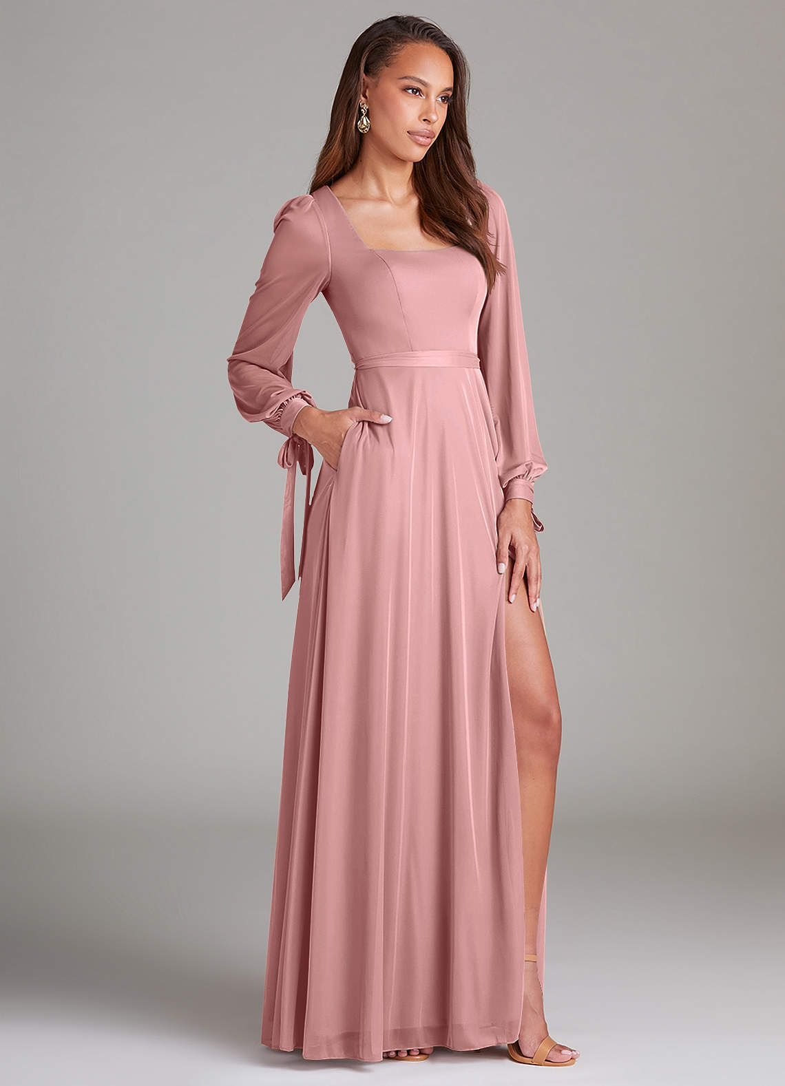 Azazie Leonia Venta Final Vestido de Black de Malla de Corte en A con Manga larga image2