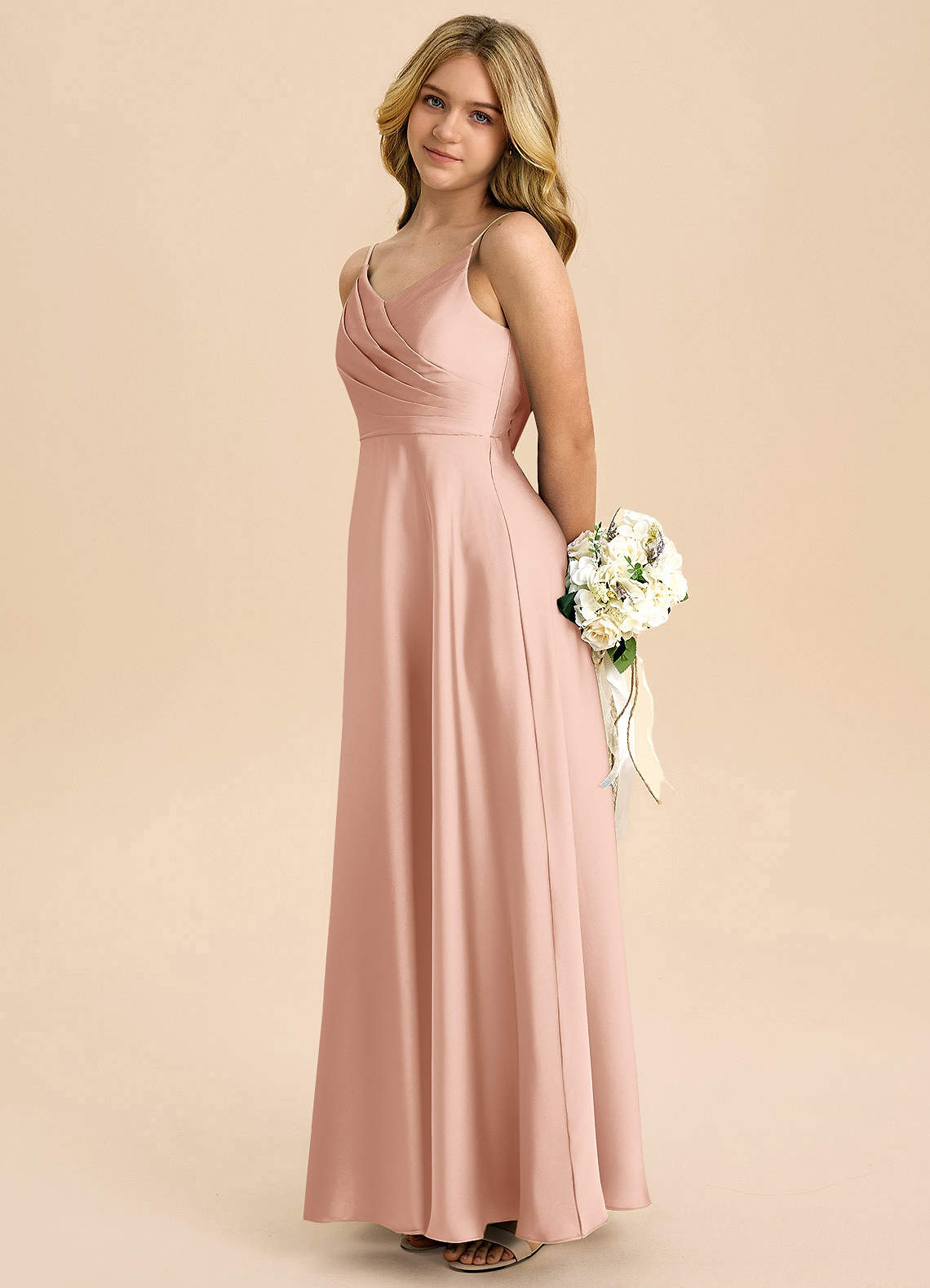 Azazie Bug Junior Robe Trapèze en Satin extensible Plissée Or Rose image6