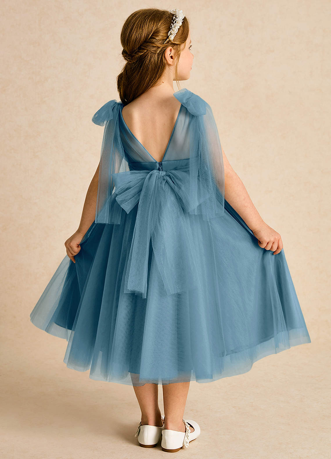 Azazie Dori Robe Demoiselle D'honneur Fillette Robe Trapèze en Tulle Rayé Bermude image1