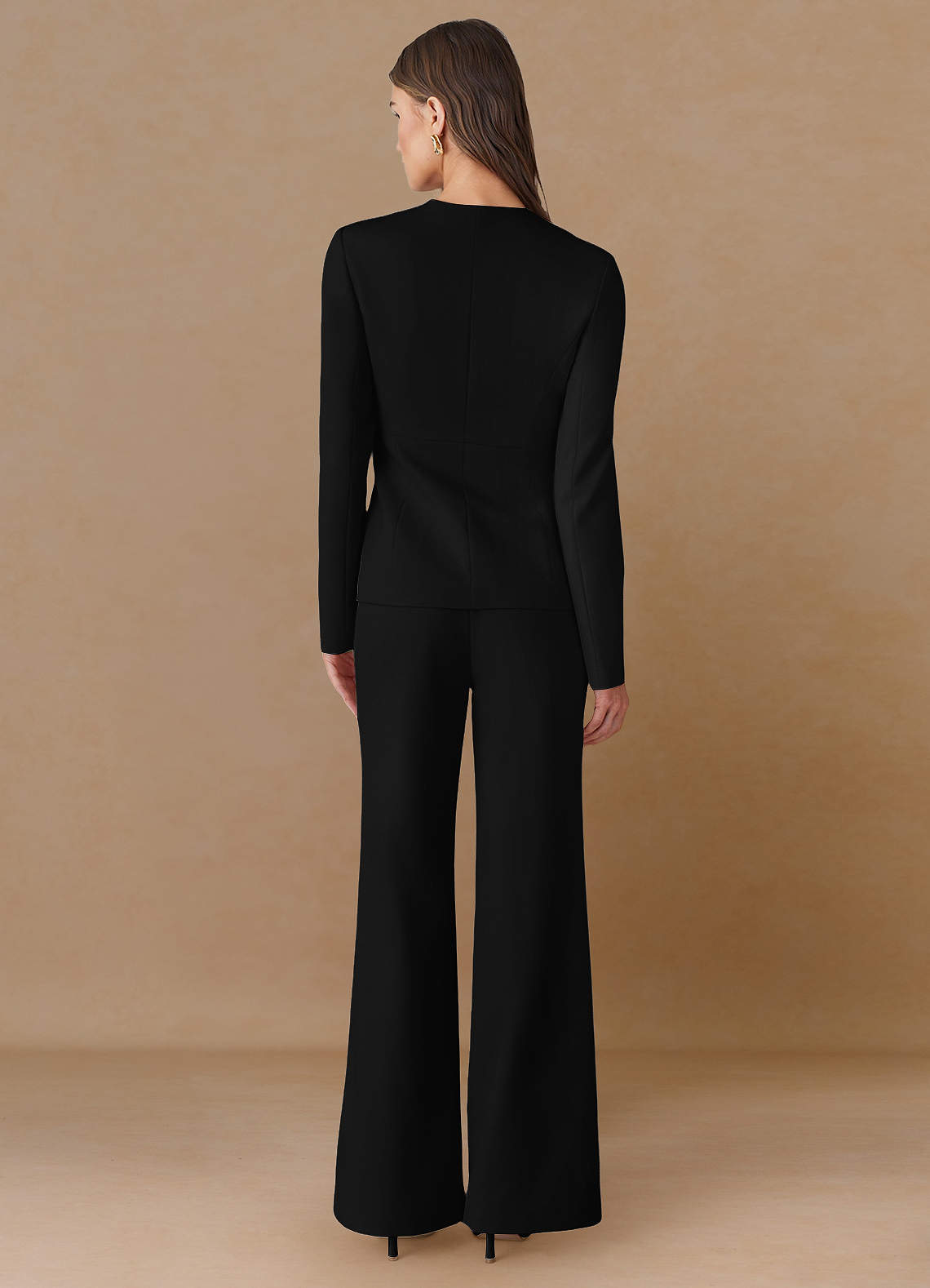 front Elara Negro Blazer a medida de tejido refinado