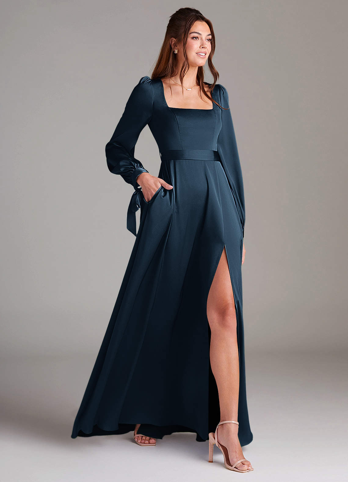 navy blue bridesmaid dress long sleeve Azazie A-Line Square Neck Floor-Length Stretch Satin Dresses Kleur:Blue/Orange striped R020725 Line Formal Gown SHOWPO Nadiane Midi Dress