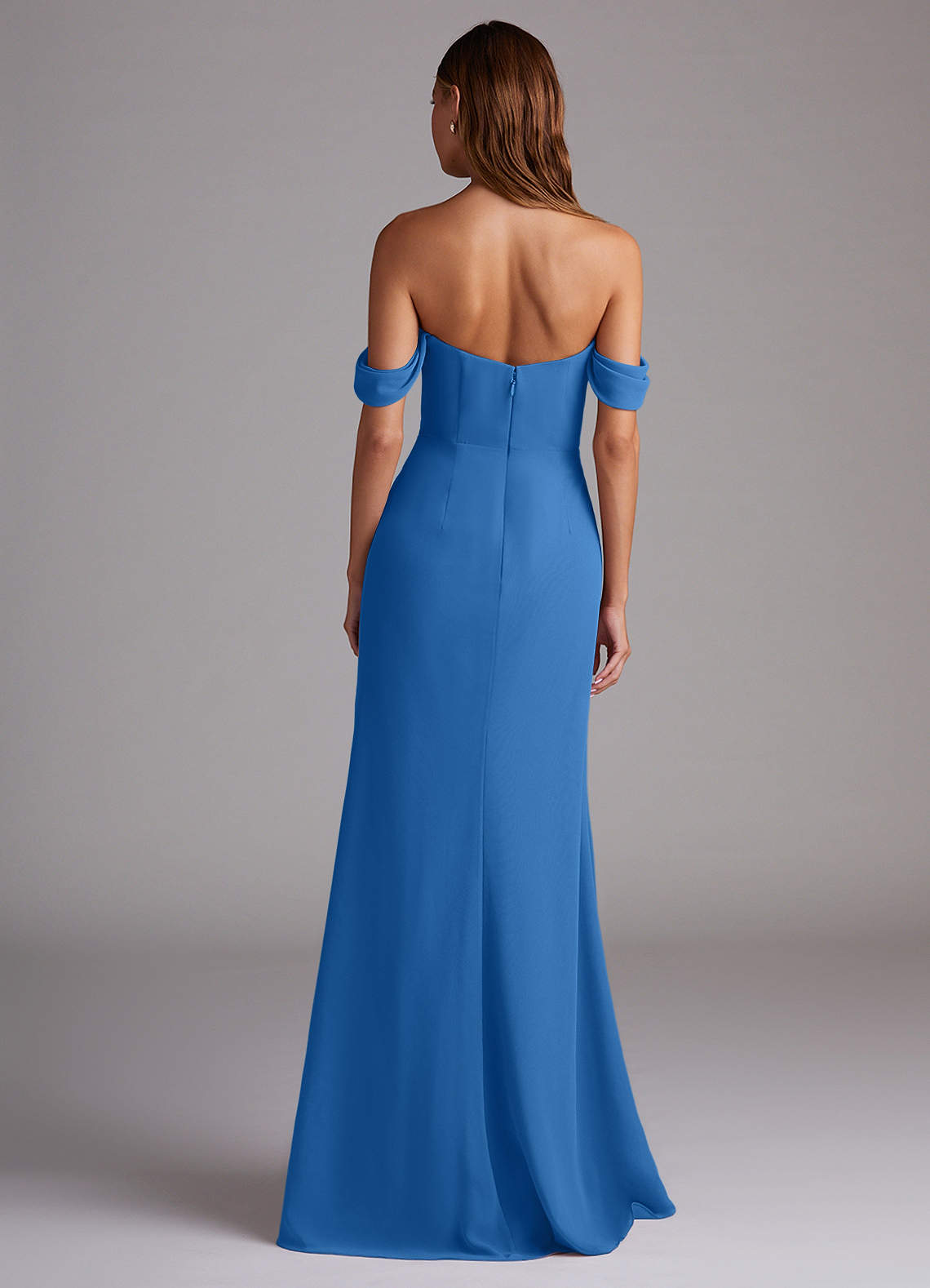 Azazie Saige Vestidos de damas de honor Vestido de Azul Grisaceo de Gasa de Corte en A Convertible con Vestidos sin tirantes image7