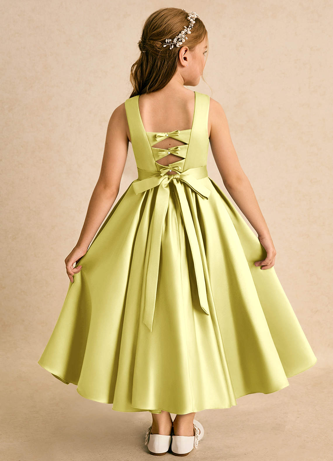 Azazie Junebuj Blumenmädchenkleider Ballkleid Plissee Matte Satin Kleid Zitronensorbet image1