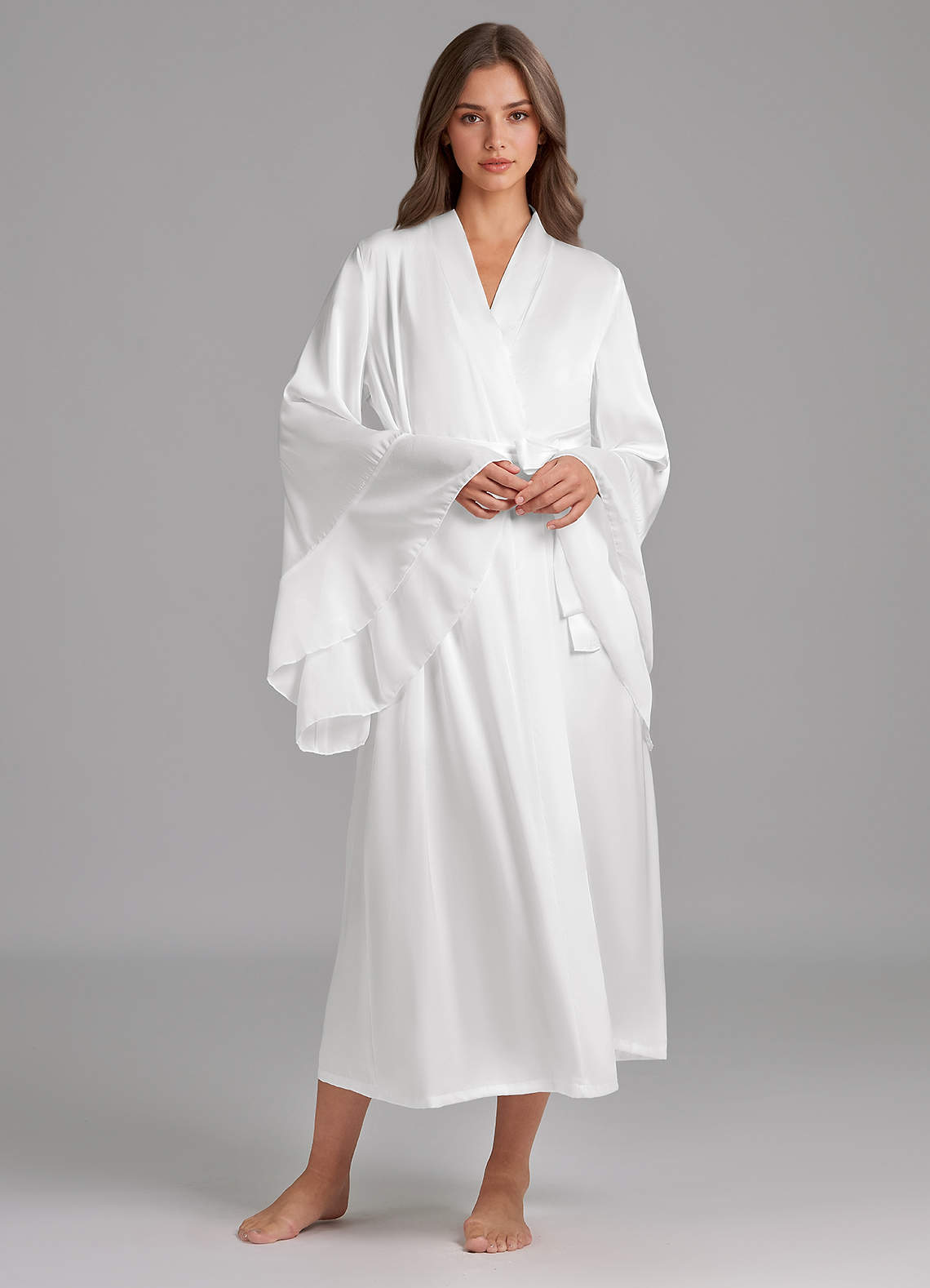 front Eleganter weißer Satin-Bademantel