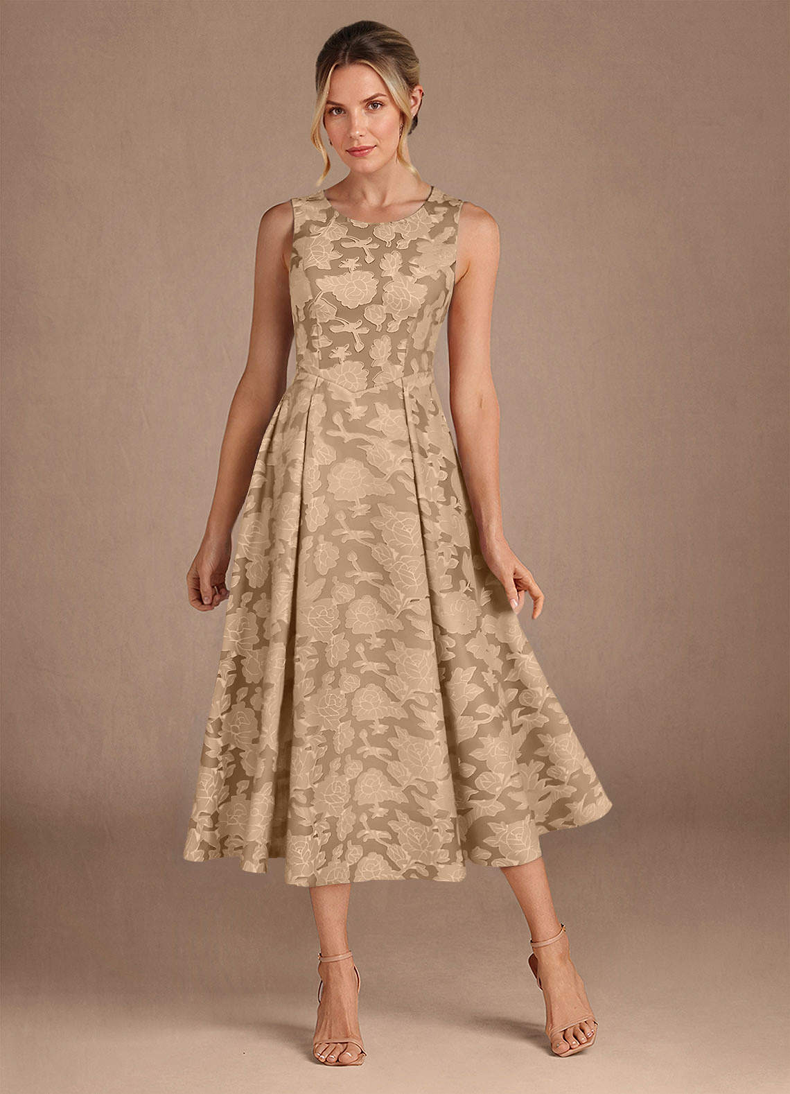 Azazie Fulton vestidos de madre de la novia Vestido de Champán de Devorado Floral de Corte En A con Plisado image1