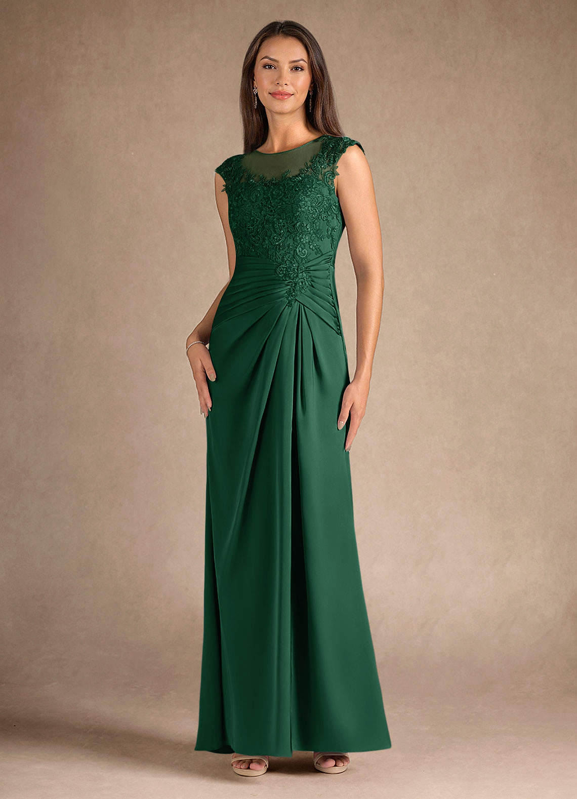 Azazie Santa Barbara vestidos de madre de la novia Vestido de Verde Oscuro de Satén Elástico de Recto con Plisado image3