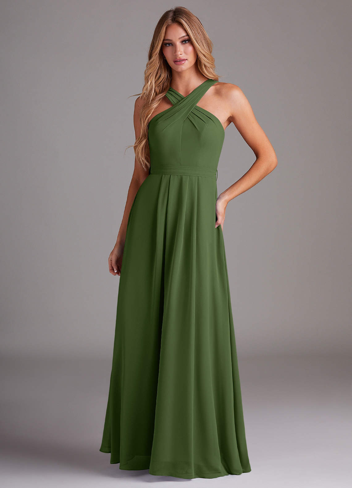 Azazie Dixie Robes de demoiselle d'honneur Robe Trapèze en Mousseline de soie Dos nu plissé Olive image1