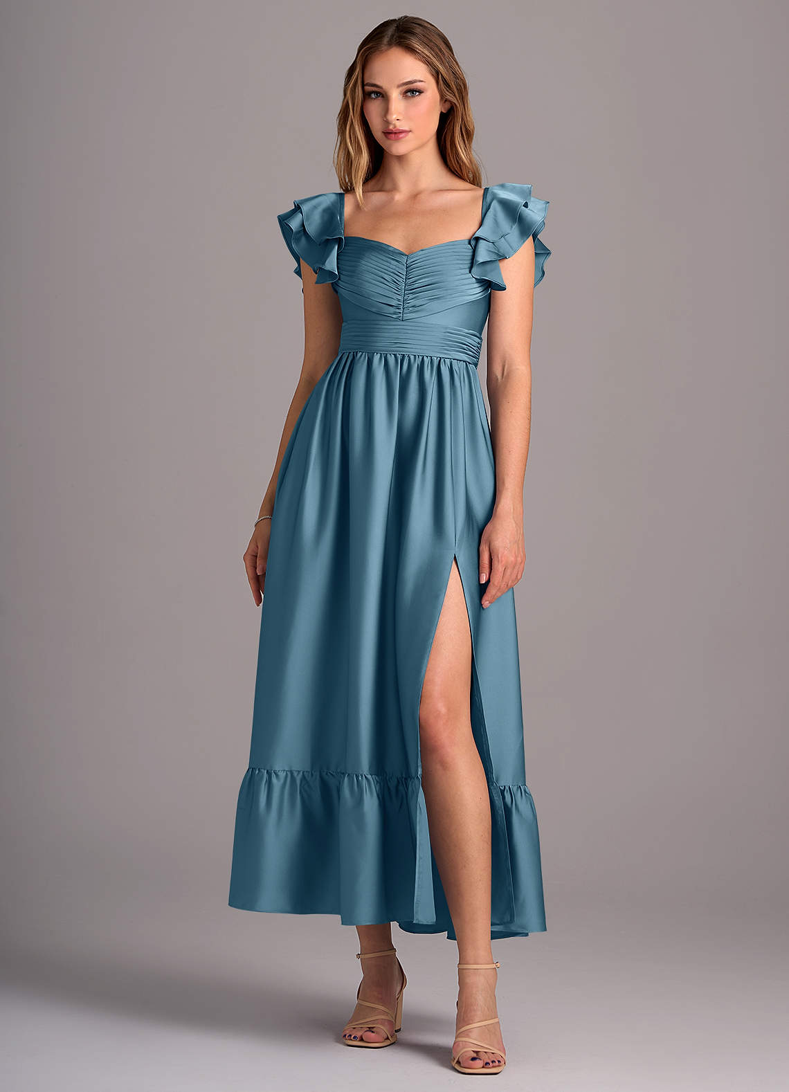 Azazie Anaya Robes de demoiselle d'honneur Robe Trapèze Convertible en Satin extensible Encolure en Forme de Cœur Bermude image1
