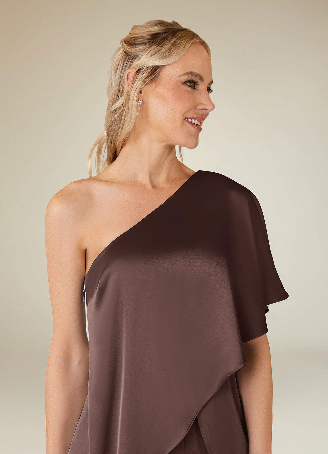 Azazie Hagretta vestidos de madre de la novia Vestido de Ganache de Satén Elástico de Mono/Traje de pantalón image11