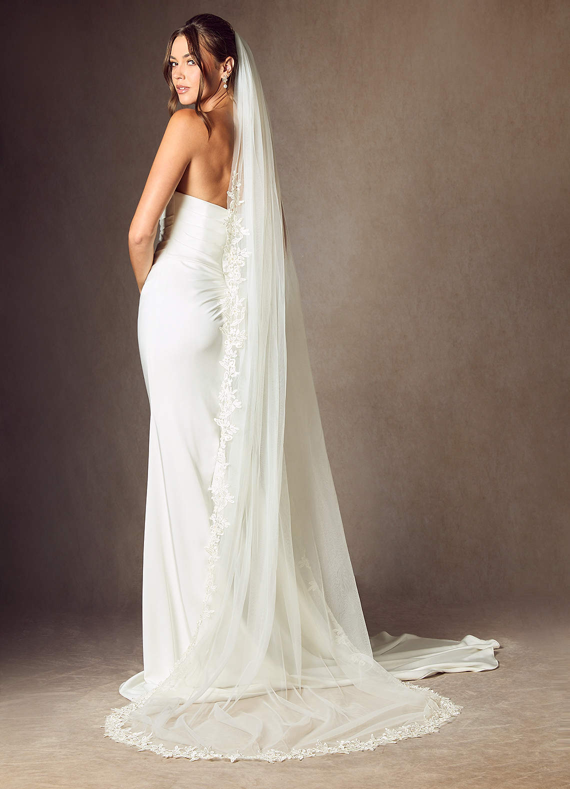front Cordelia Flower Lace Chapel Length Veil