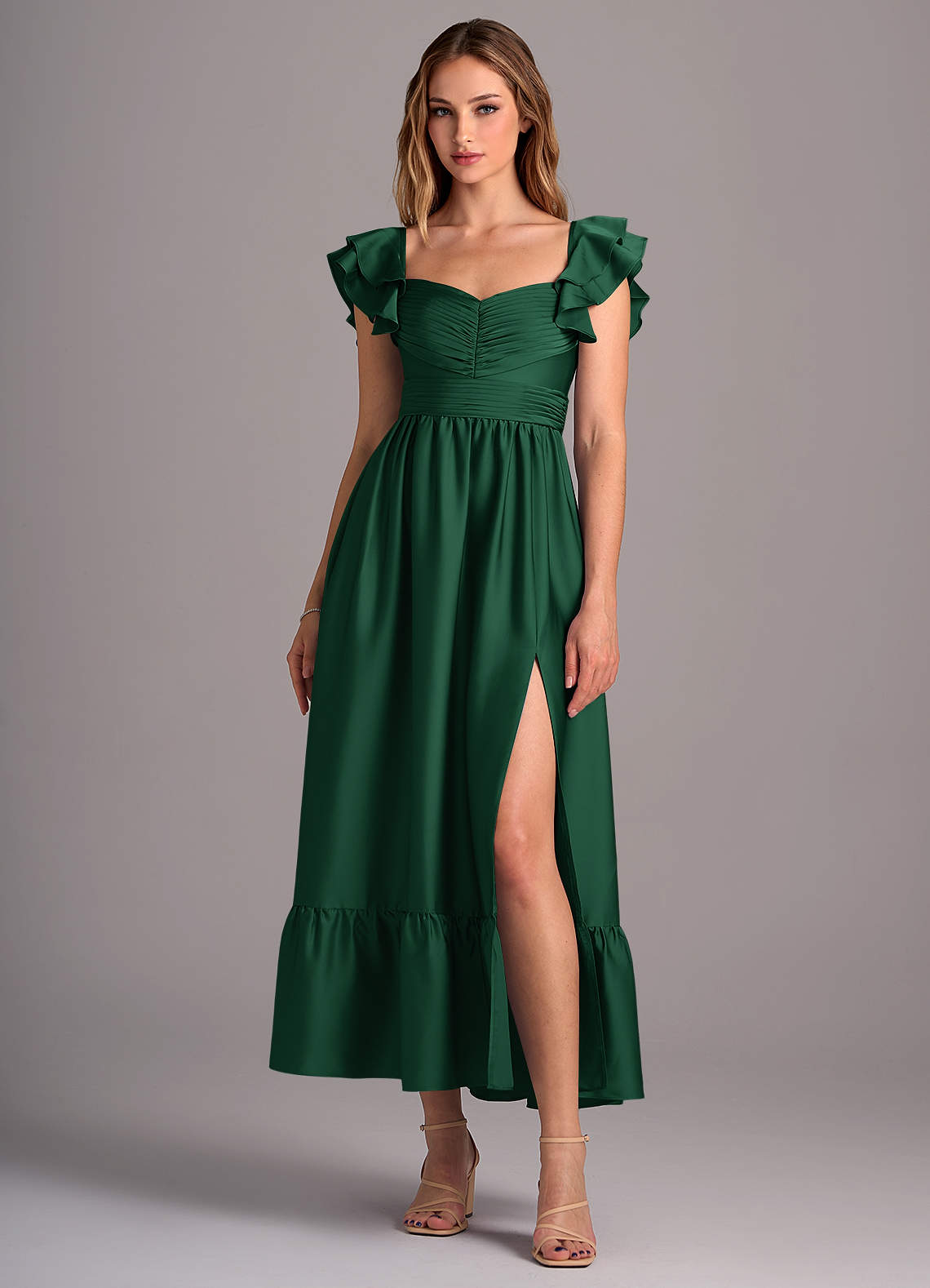 Azazie Anaya Vestidos de damas de honor Vestido de Verde Oscuro de Satén Elástico de Corte en A Convertible con Escote de Corazón image1