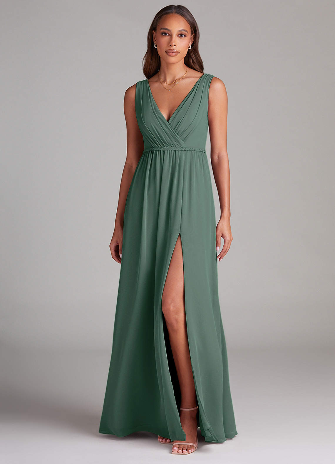 Azazie Tanicia Robes de demoiselle d'honneur Robe Trapèze en Mousseline de soie Plissée Mousse De Mer image1
