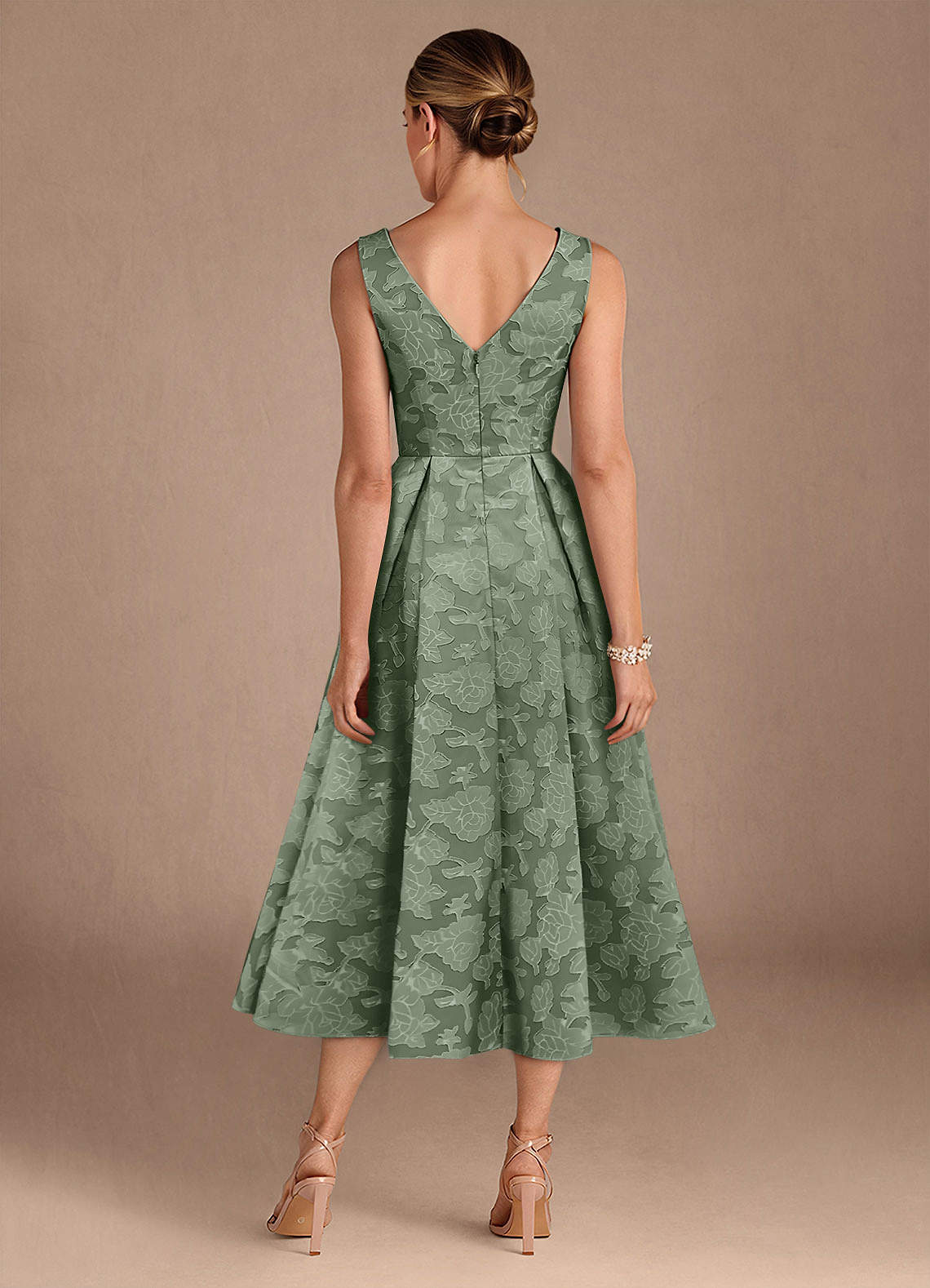 Azazie Fulton vestidos de madre de la novia Vestido de Matcha de Devorado Floral de Corte En A con Plisado image2