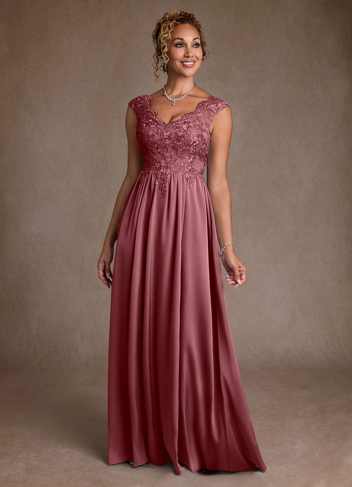 Azazie Amethyst Abiti per la Madre della Sposa Abito A-Line in Pizzo Rosa Del Deserto image1