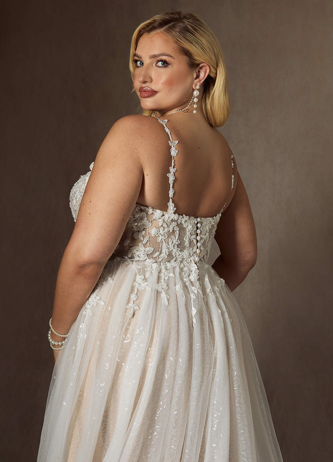 Azazie Florian Bröllopsklänningar Klä av A-Linje i Tyll V-ringning med paljetter Diamant Vit Naken image11