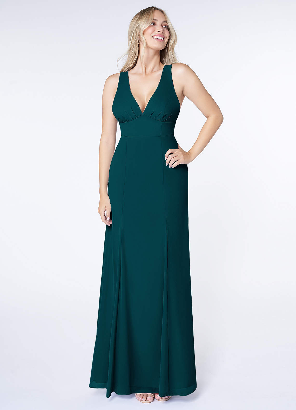 Azazie Christiana Brautjungfernkleider A-Linie V-Hals Gefaltet Chiffon Kleid Kiefer image1