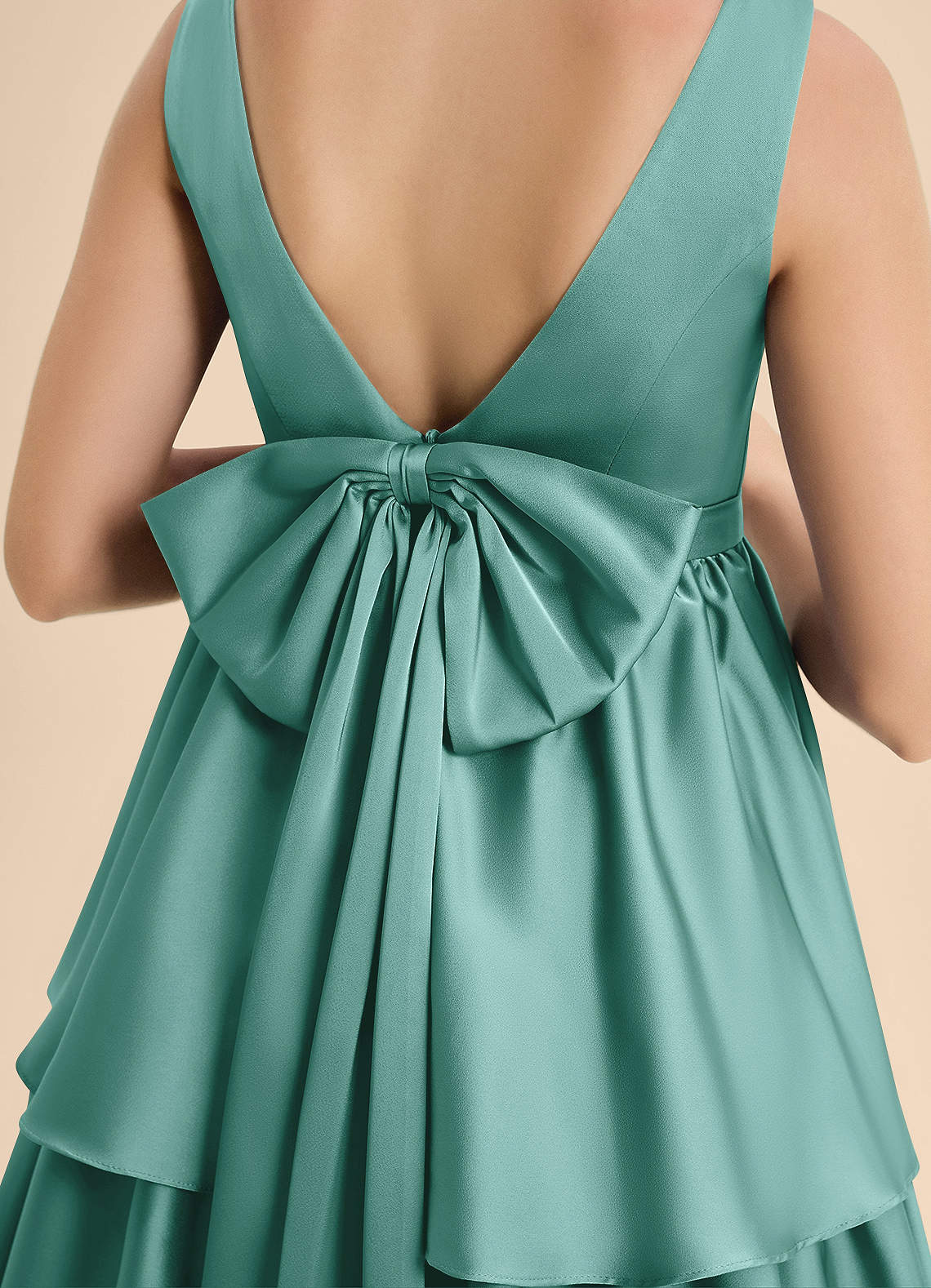 Azazie Meadowyn Junior Vestido de Aqua de Satén Elástico de Corte En A con Lazo image6