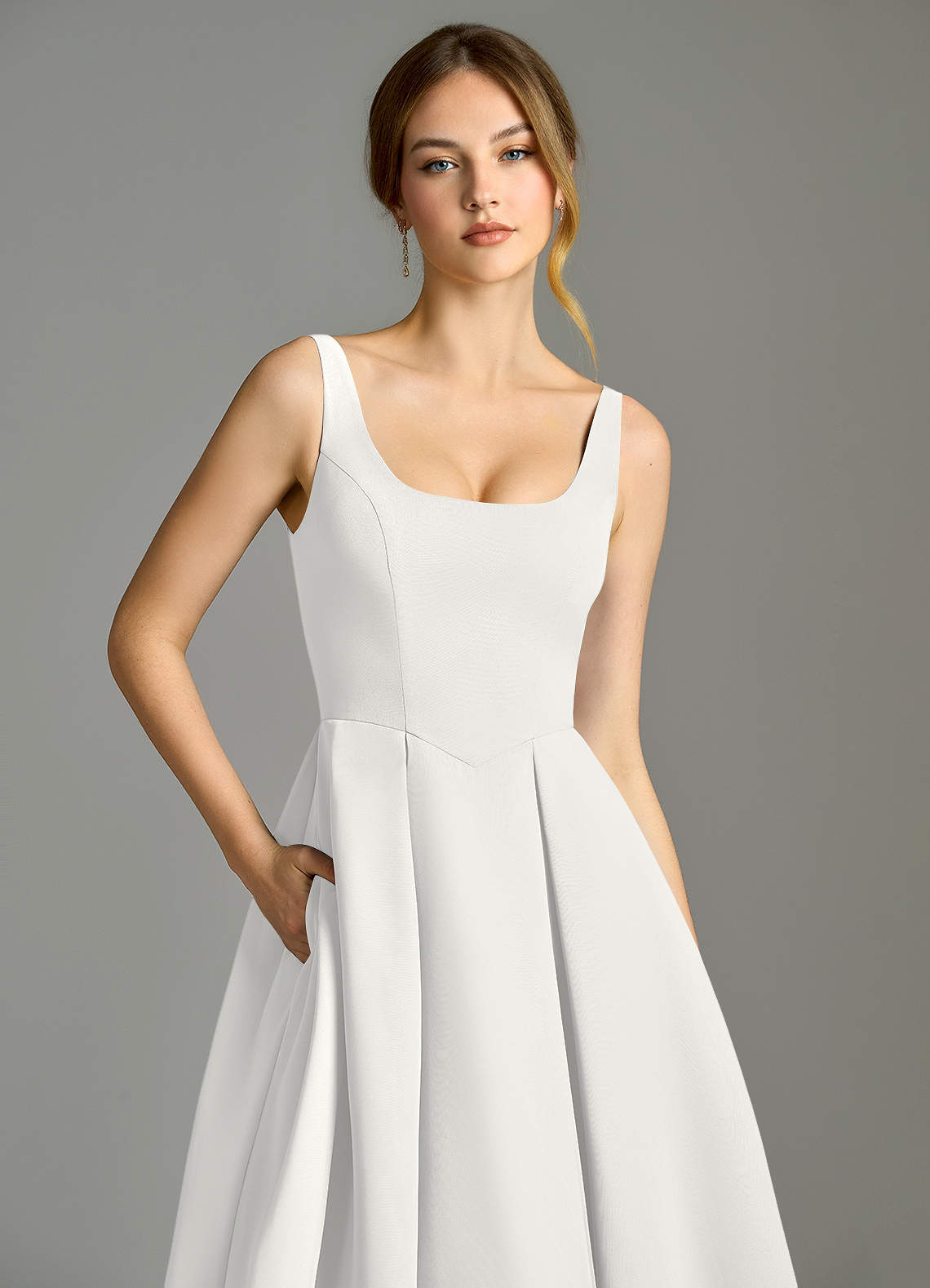 Azazie Amalie Brudtärnklänningar Klä av A-Linje i Chiffong Plisserad Vit image6