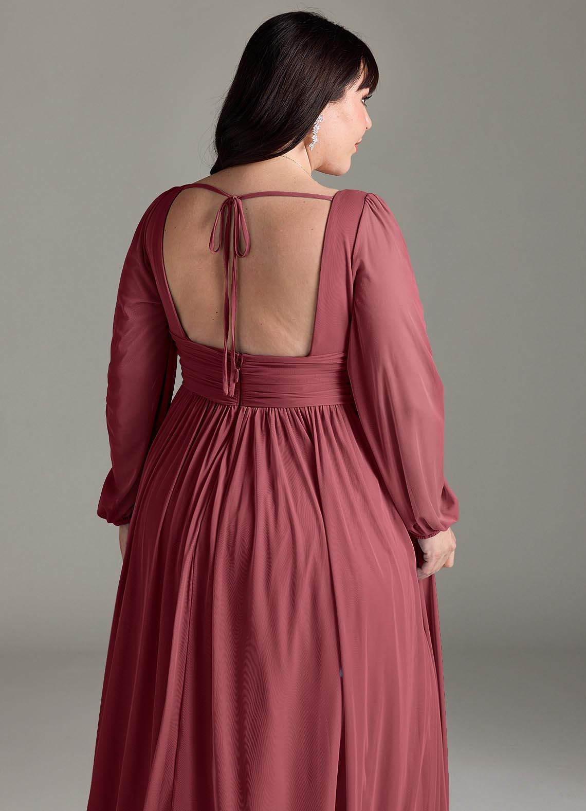 Azazie Norah Vestidos de damas de honor Vestido de Merlot de Gasa de Corte en A con Manga larga con cuello en V image12