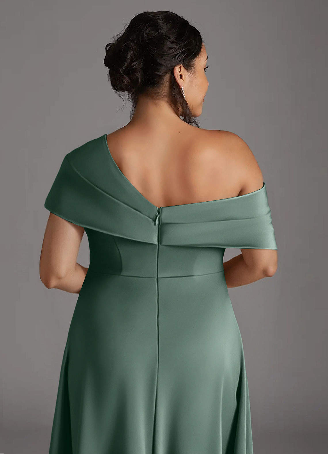 Azazie Milton Vestidos para mãe da noiva Vestir Eucalipto de Cetim elástico de Linha A com Plissado image9