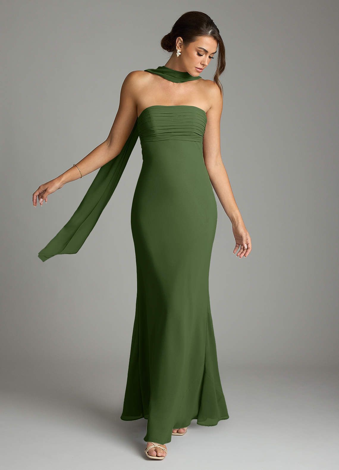 Azazie Saylor Jurken voor bruidsmeisjes Jurk van Chiffon met Zeemeermin Strapless Olijf image6