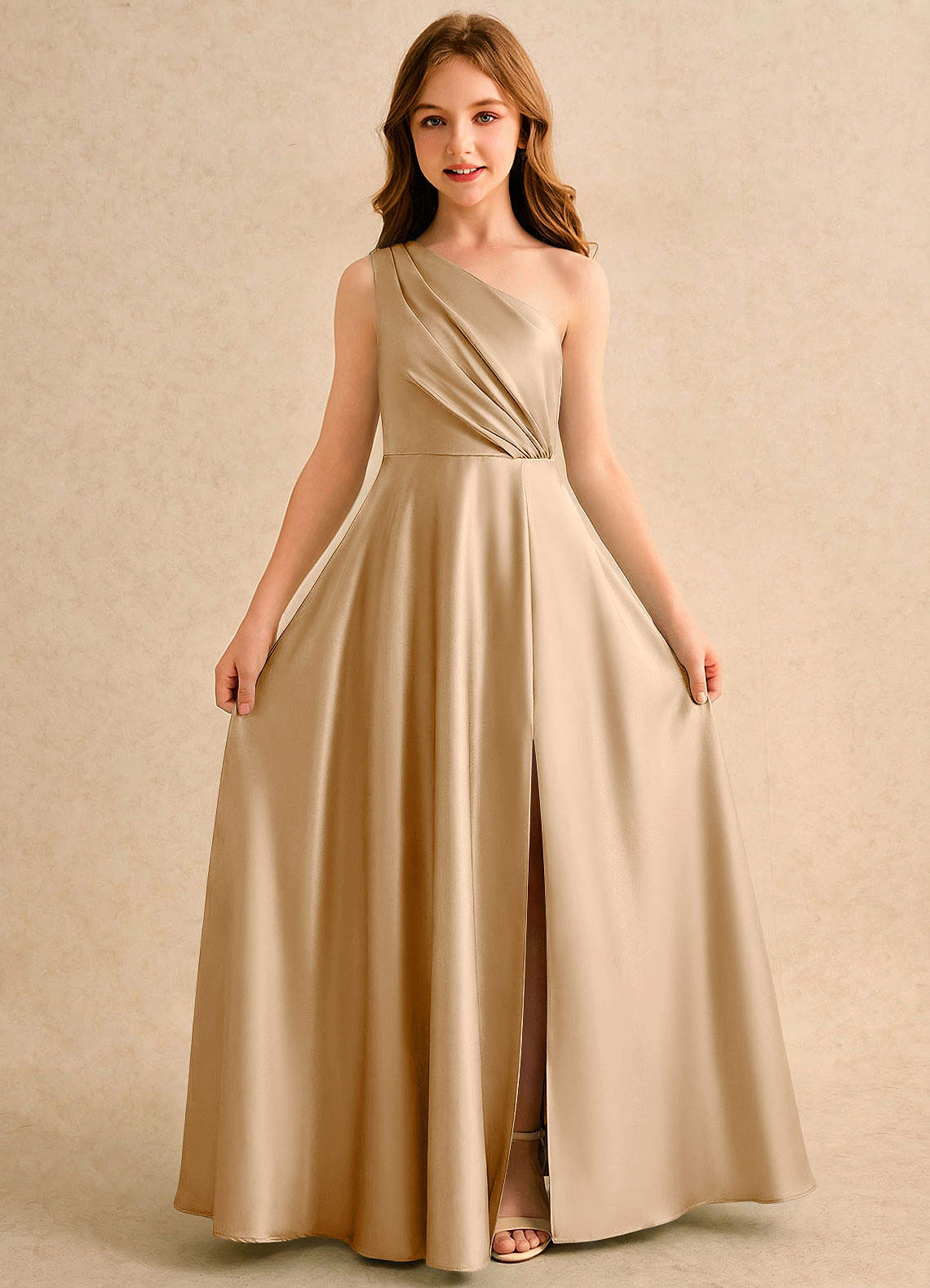 Azazie Puddles Girls Formal Robe Demoiselle D'honneur Fillette Robe Trapèze en Satin extensible Une épaule Or image4