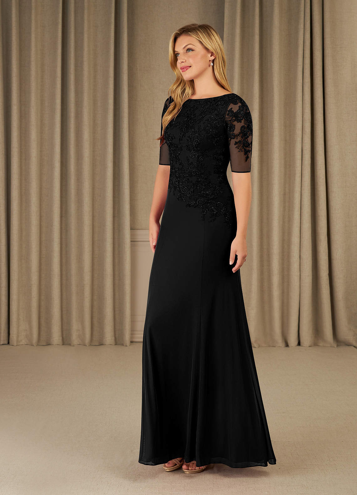 kiyonna lace dress Kiyonna Womens Plus Size Leona Lace Gown