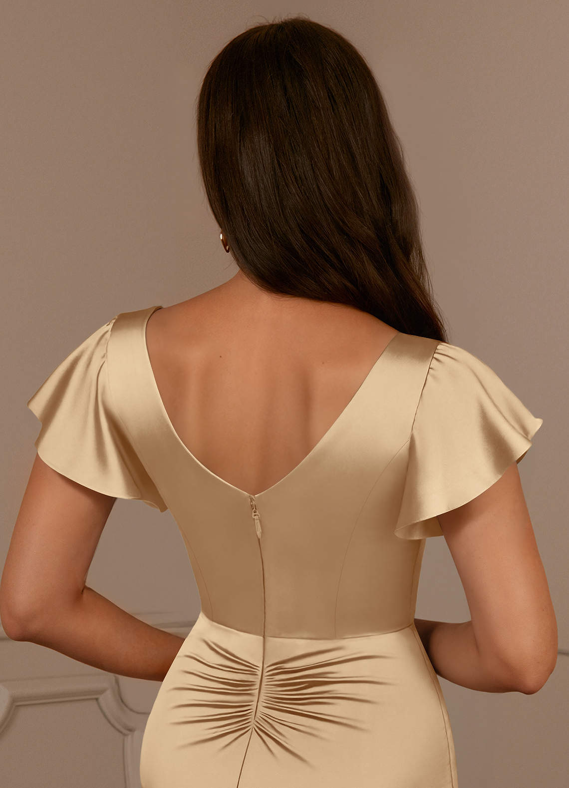 Azazie Roya Kleider für die Brautmutter Meerjungfrau-Linie Plissee mit V-Ausschnitt Stretch-Satin Kleid Champagner image5