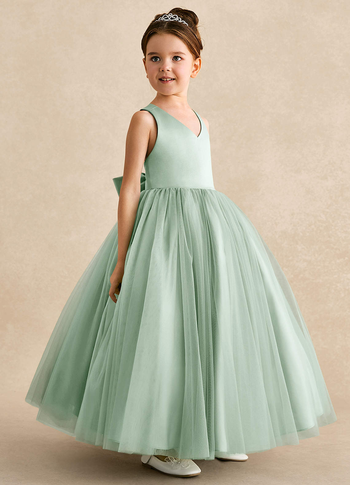 Azazie Peanut Robe Demoiselle D'honneur Fillette Robe Trapèze en Tulle Bretelle Agave image1