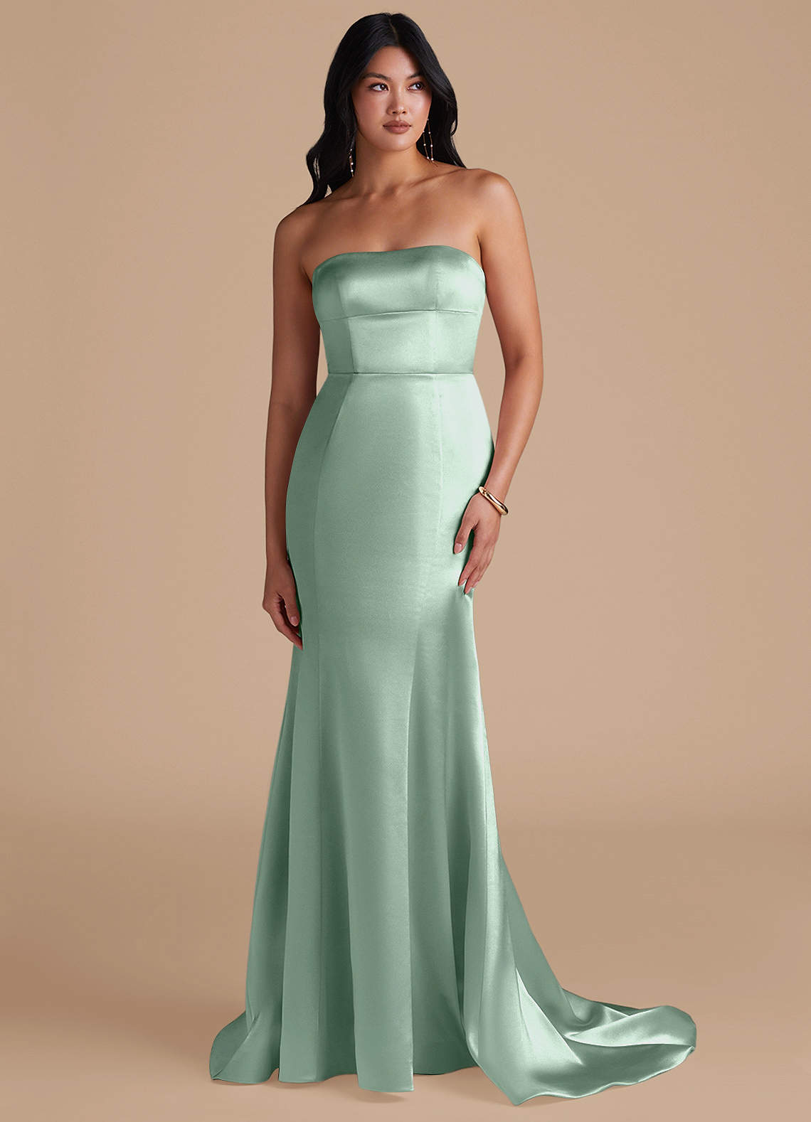 Azazie Aura Vestidos de damas de honor Vestido de Agave de Satén Metálico de Corte Sirena Convertible image1