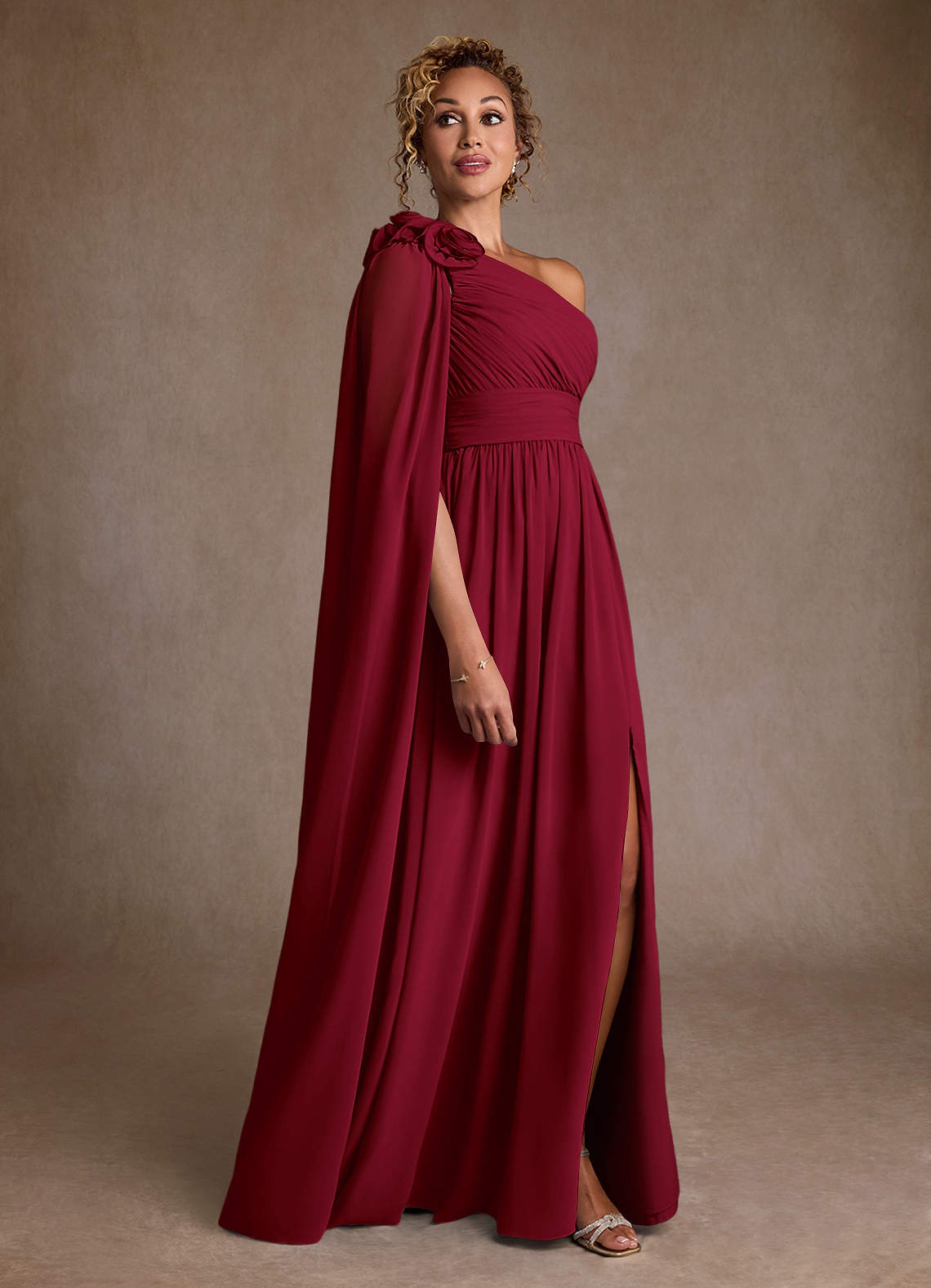 Azazie Lancaster Mère de la mariée Robes Robe Trapèze en Mousseline de soie Une épaule Bourgogne image2