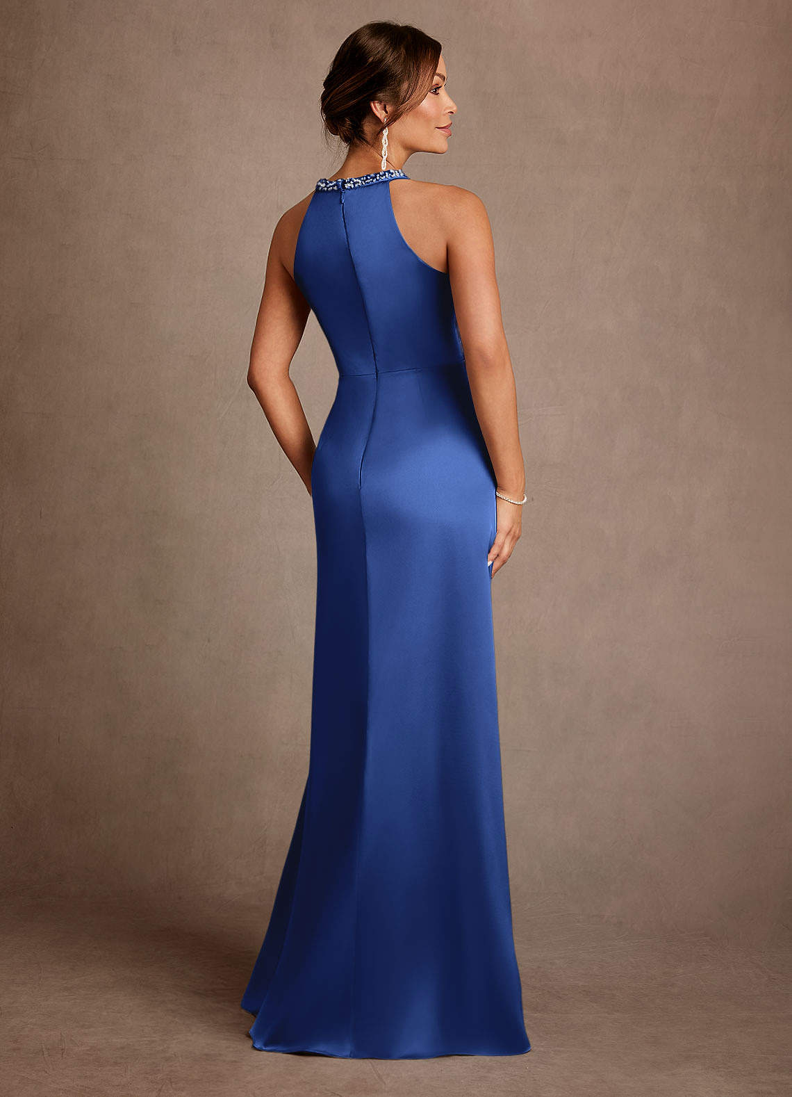 Azazie Lawrence Abiti per la Madre della Sposa Abito A-Line in Raso Elasticizzato Plissettato Blu Reale image2