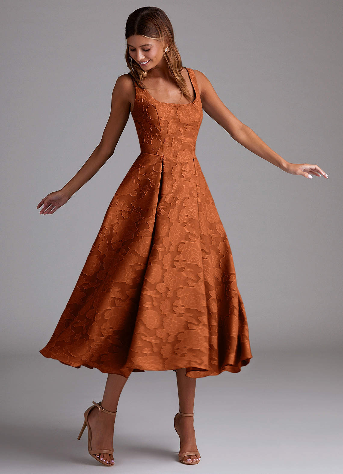 Azazie Amalie Vestidos de madrinha de casamento Vestido Laranja Queimada de Esgotamento Floral de Linha A com Plissado image2