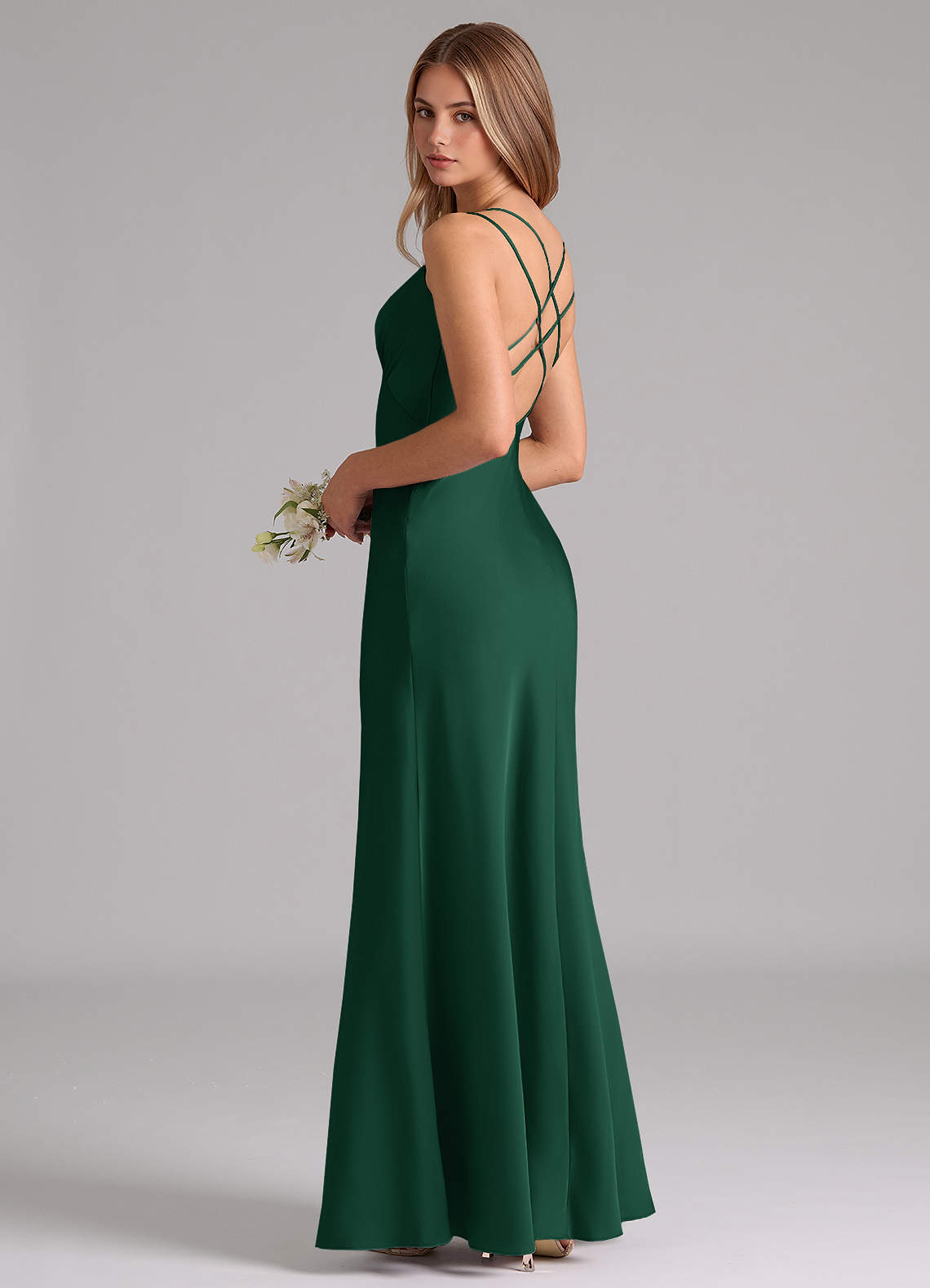 Azazie Suttona Vestidos de damas de honor Vestido de Verde Oscuro de Satén Elástico de Corte en A con Plisado image1
