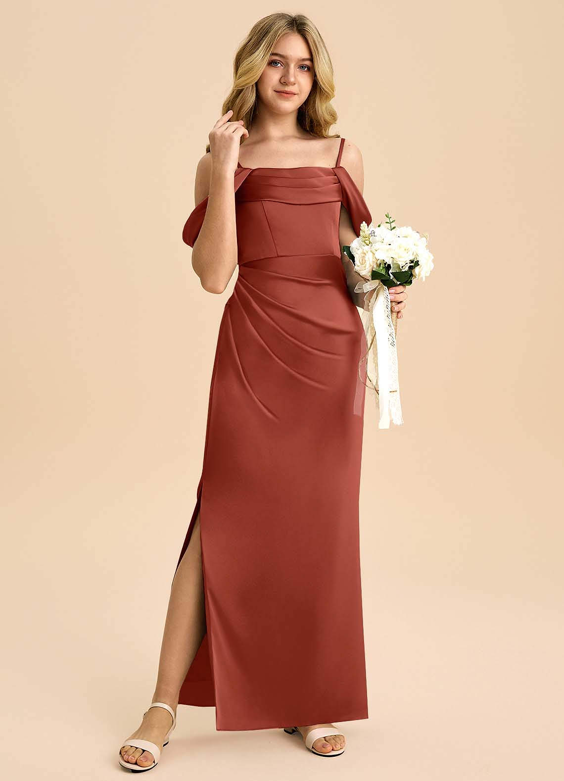 Azazie Saige Junior Robe Fourreau en Satin extensible Épaule décolletée Terracotta image3