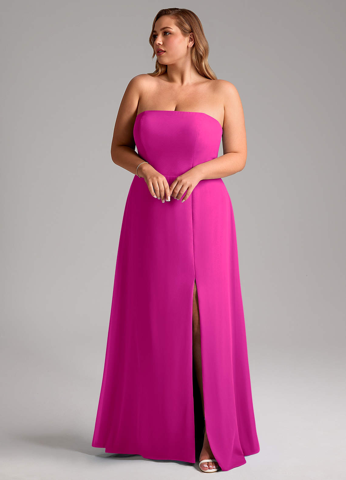 Azazie Wren Vestidos de damas de honor Vestido de Fucsia de Gasa de Corte en A Convertible con Corte Lateral image8