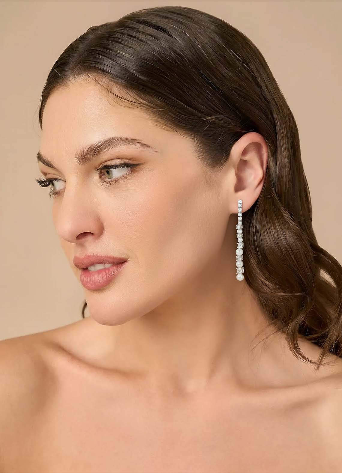front 진주 라인스톤 태슬 귀걸이