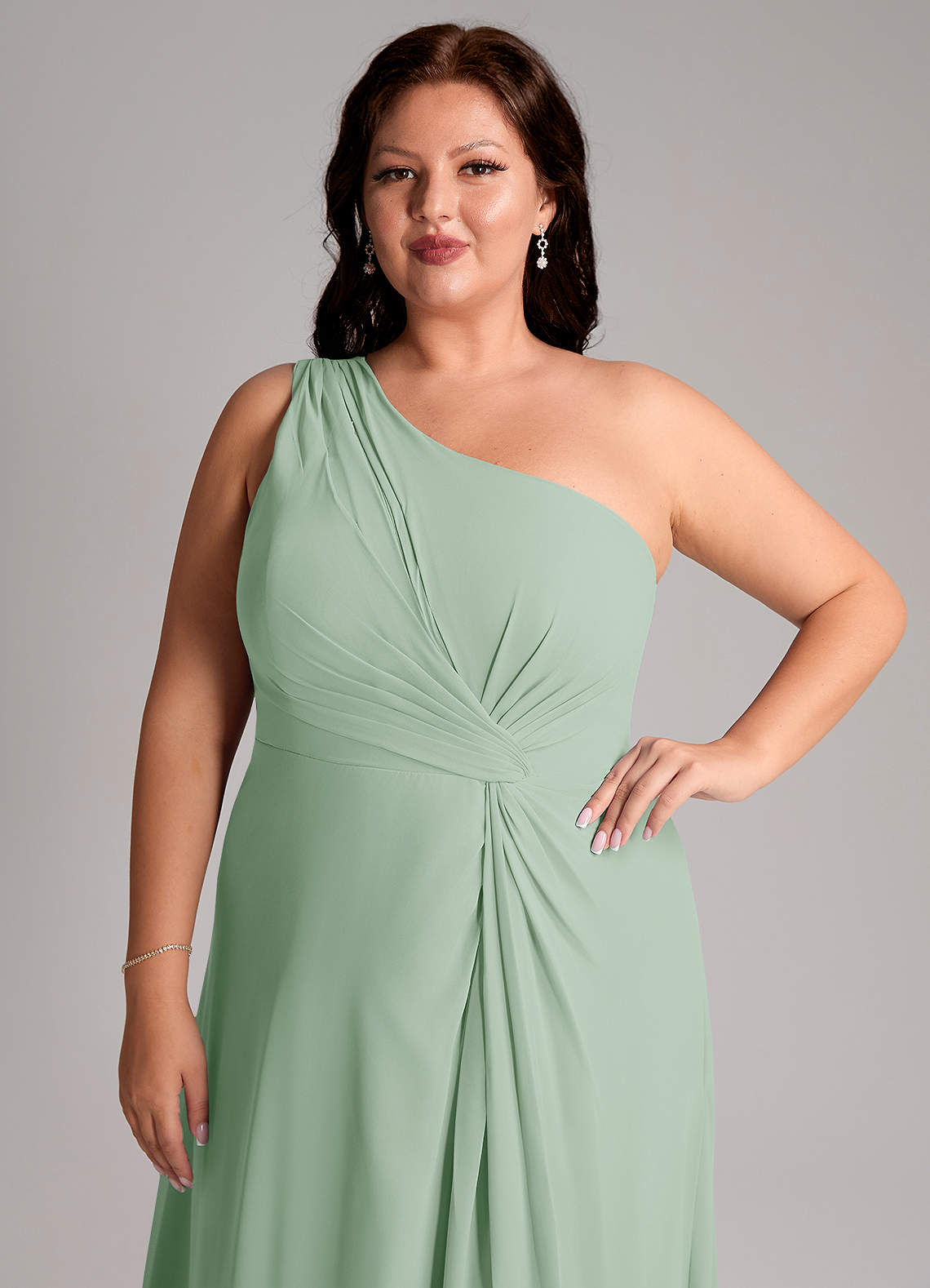 Azazie Brooke Vestidos de madrinha de casamento Vestido Agave de Chiffon de Linha A com Um ombro image12