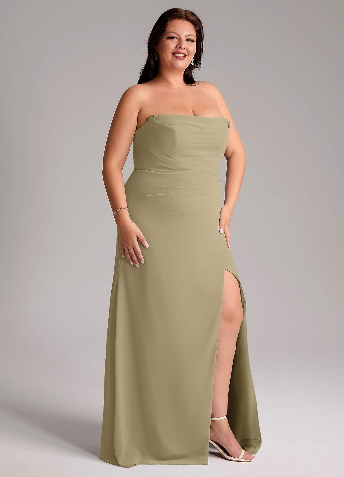 Azazie Leonis Vestidos de madrinha de casamento Vestido Musgo Verde de Chiffon de Bainha com Sem alças image13