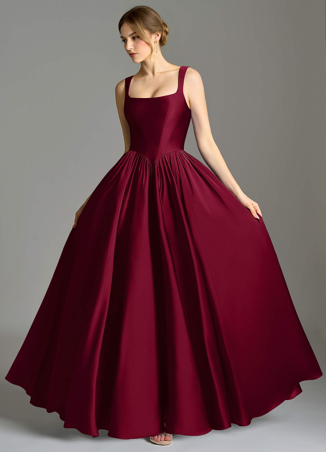Azazie Verina Essayer des robes à la maison Robe Trapèze en Satin extensible Plissée Bleu Poussiéreux image3