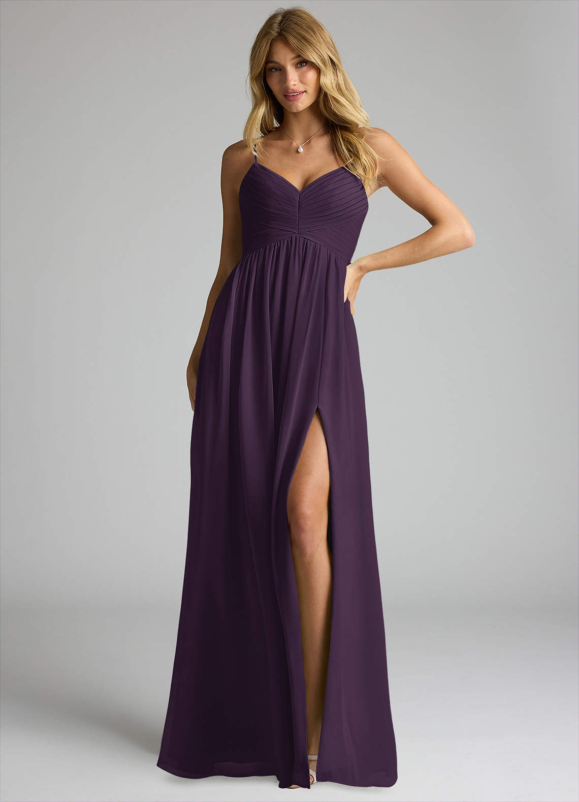 Azazie Alia Brautjungfernkleider A-Linie Plissee Chiffon Kleid Pflaume image1