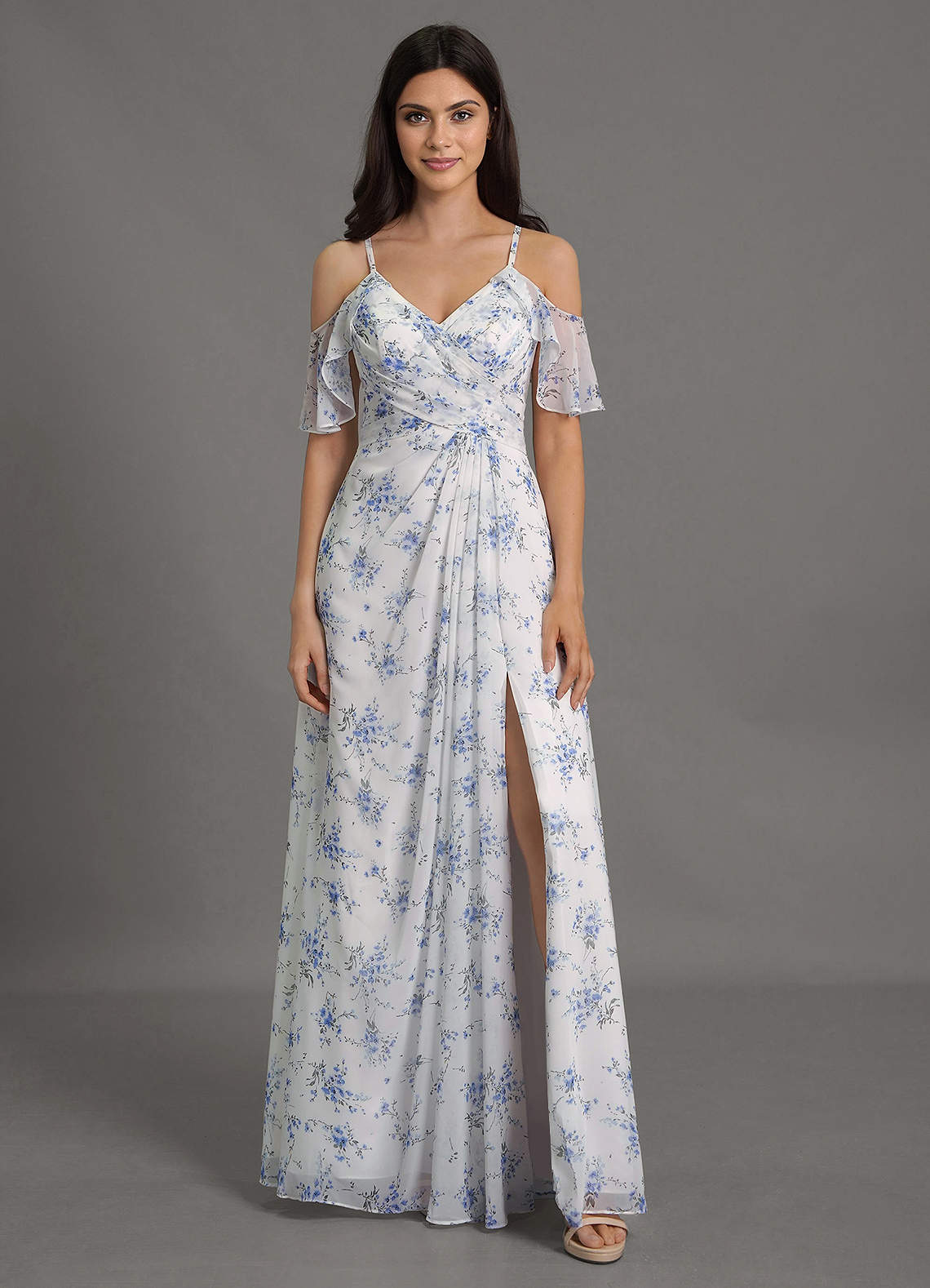 Azazie Dakota Vestidos de damas de honor Vestido de Casa Floral Azul de Gasa de Corte en A con Cuello en V plisado image1